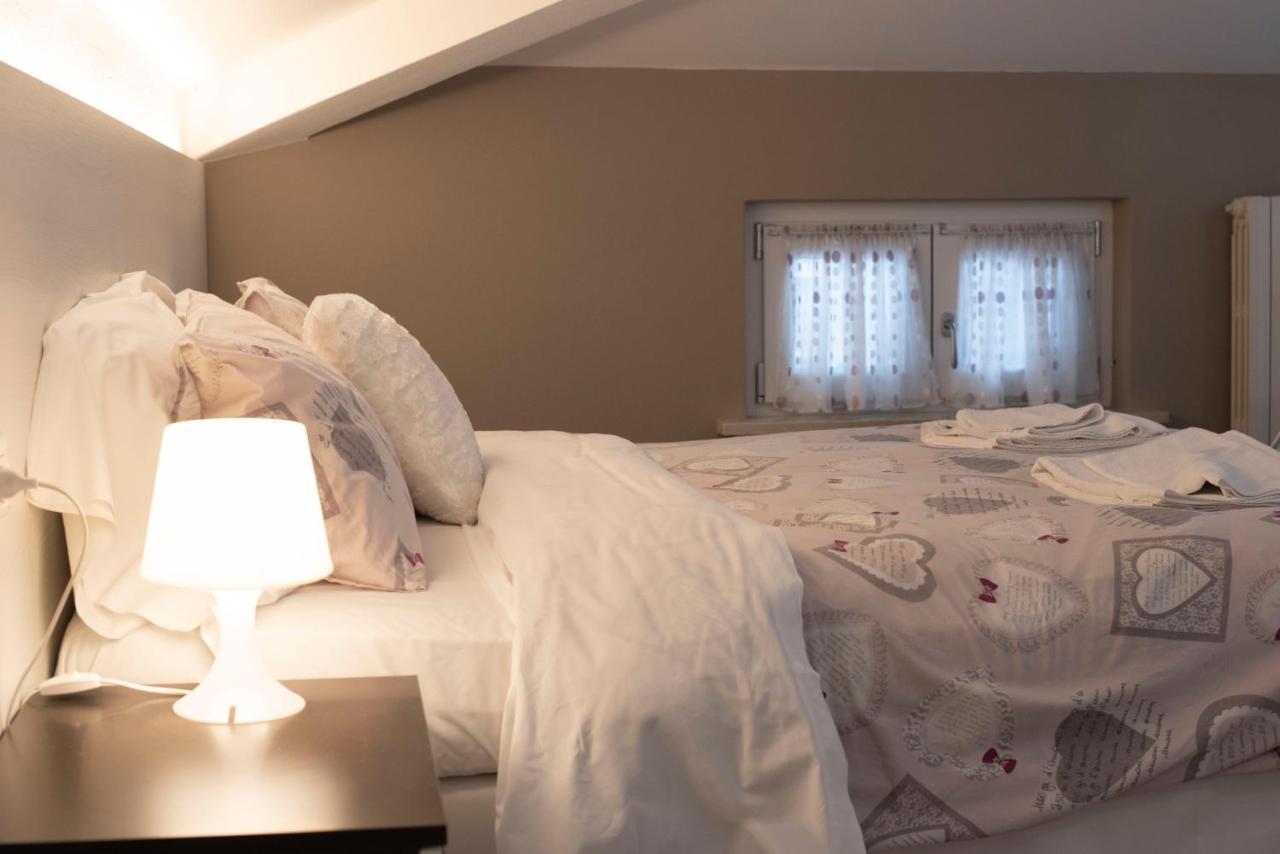 Bed Da Anna Hotel Peschiera del Garda Exterior foto